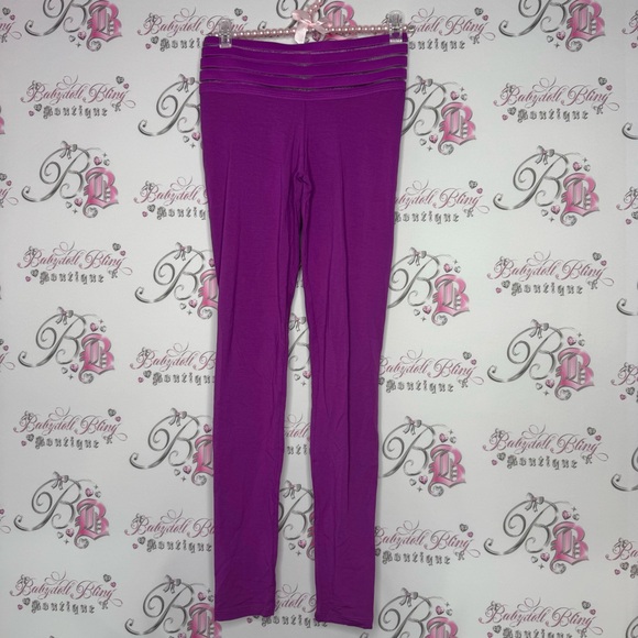 Cute booty lounge leggings pockets on back purple heart holographic logo scrunch - Picture 7 of 11